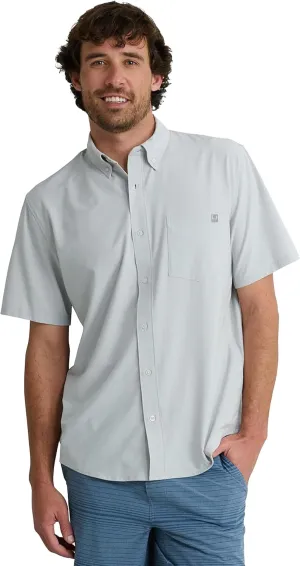 HUK Men's Kona Solid Short Sleeve Fishing Button Down Shirt