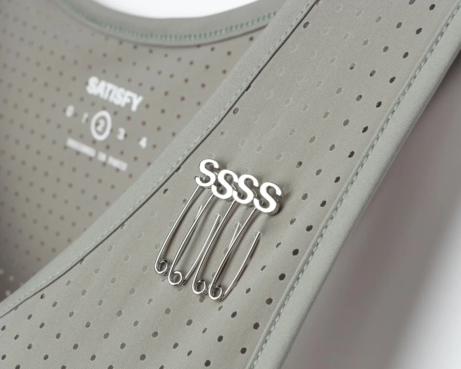 Satisfy Space-O Singlet Dry Sage