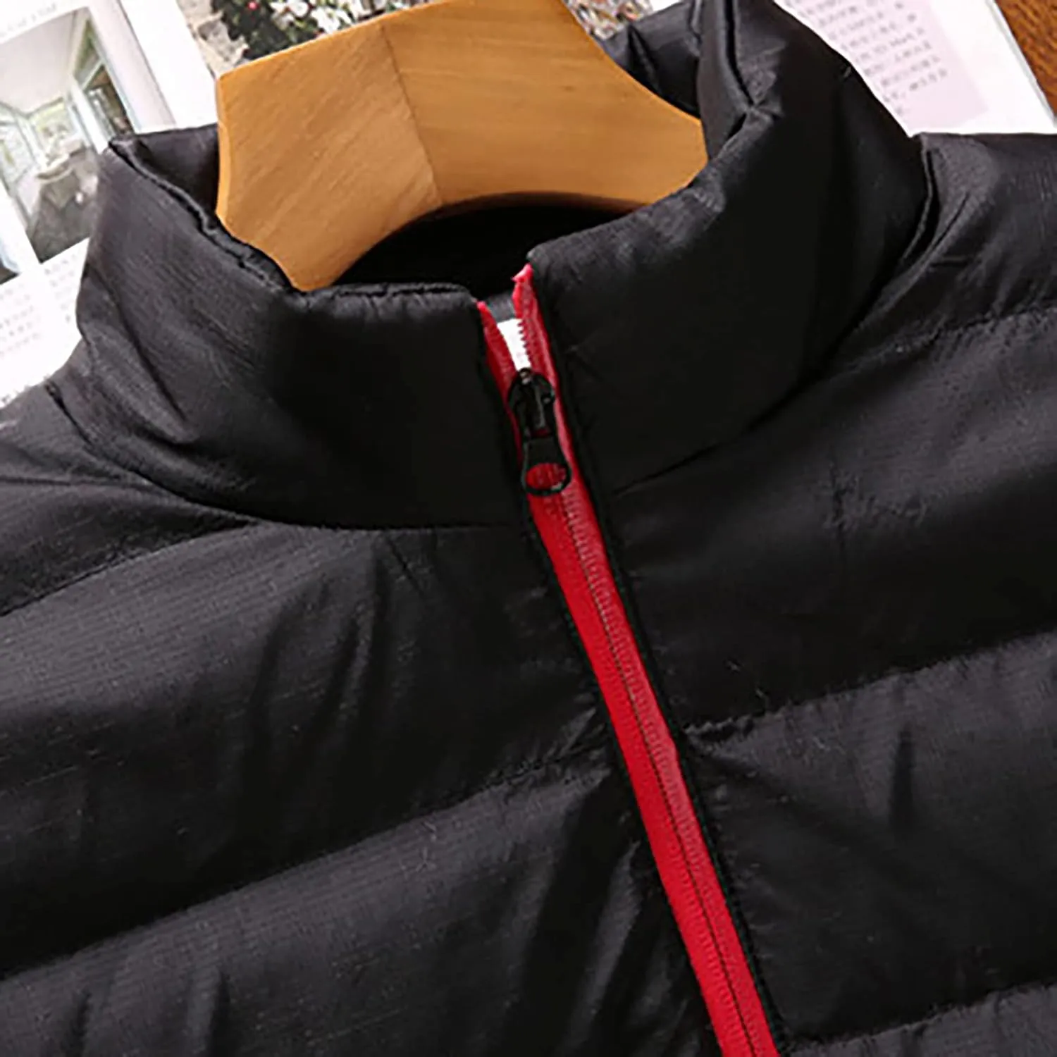 Winter Jackets for Men Lightweight Puffer Jacket Stand Collar Coat with Pockets Warm Jacket Packable Down Jacket