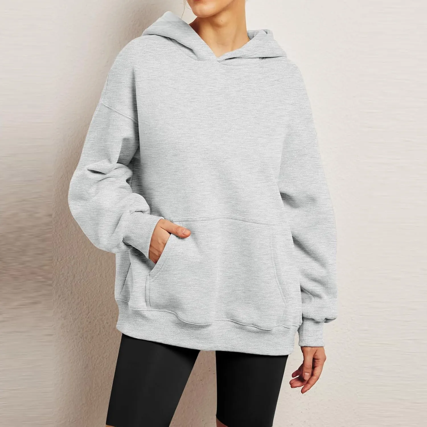 Womens Oversized Hoodie Long Sleeve Drop Shoulder Baggy Sweatshirts Lightweight Pullover Tops Fall Outfits w/Pockets