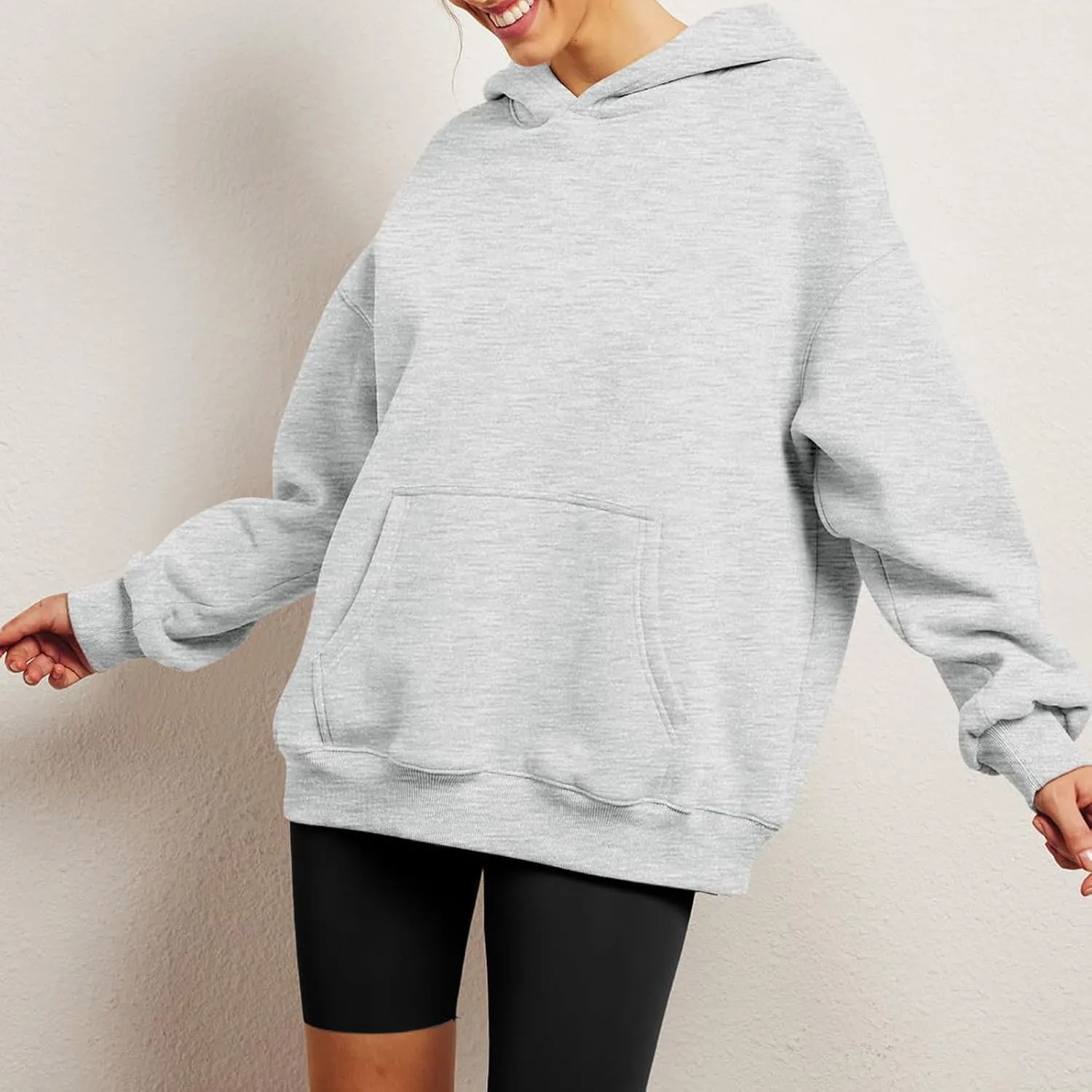Womens Oversized Hoodie Long Sleeve Drop Shoulder Baggy Sweatshirts Lightweight Pullover Tops Fall Outfits w/Pockets